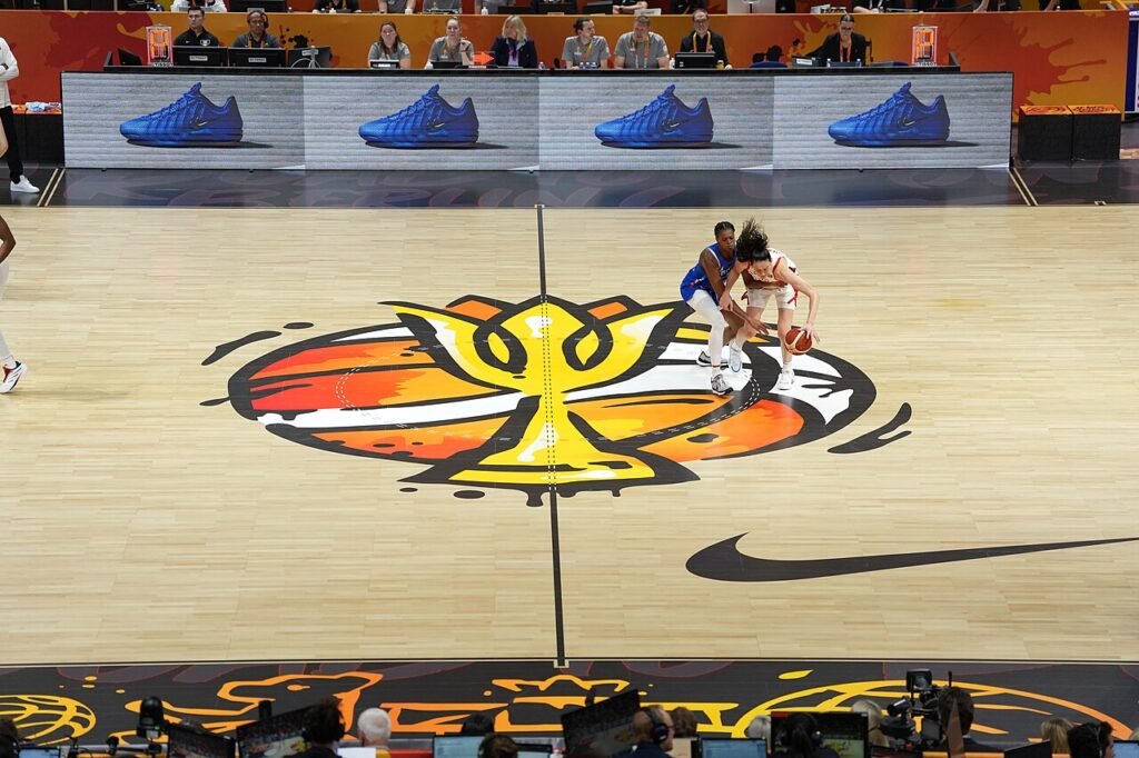 Breanna Stewart durante la final del Mundial femenino FIBA 2026 entre Estados Unidos y Francia