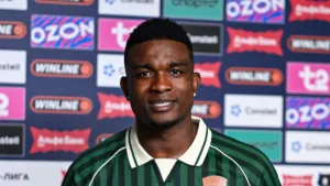 Jhon Córdoba con Krasnodar en la imagen oficial del club difundida por AS para su gol ante Baltika del 24 de octubre de 2026.