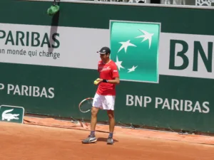 Matheus Pucinelli de Almeida en la clasificación de Roland Garros, mayo de 2022. Foto de archivo: DarDarCH, CC BY-SA 4.0; no corresponde a la final de Cali.
