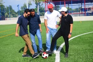 Sebastián Viera en el Polideportivo de Polonuevo durante la presentación de las escuelas deportivas