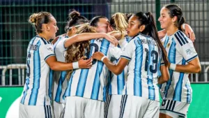 Jugadoras de Argentina Sub-17 celebran durante el Mundial femenino de Marruecos 2026