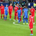 Jhon Lucumí, con el número 33 de Genk, durante un partido frente a Salzburg en septiembre de 2019.