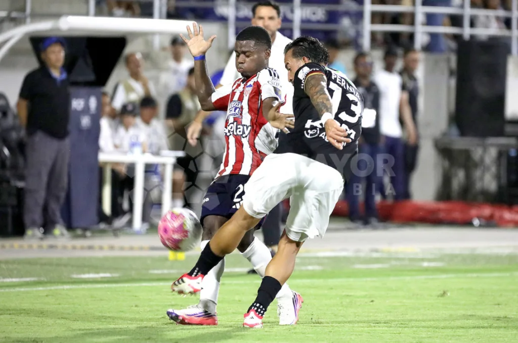 Junior ante Internacional de Bogotá en octubre de 2026. Foto: galería oficial DIMAYOR.
