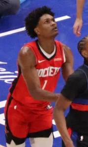 Amen Thompson con Houston Rockets en enero de 2026. Archivo: Pikraken, CC BY 4.0.