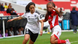 Acción de Santa Fe ante Colo Colo en la Libertadores Femenina del 18 de octubre de 2026. Foto: Colo Colo/X, difundida por Emol.